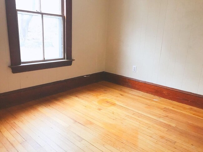 Photo - Baribeau, MF Unit 2