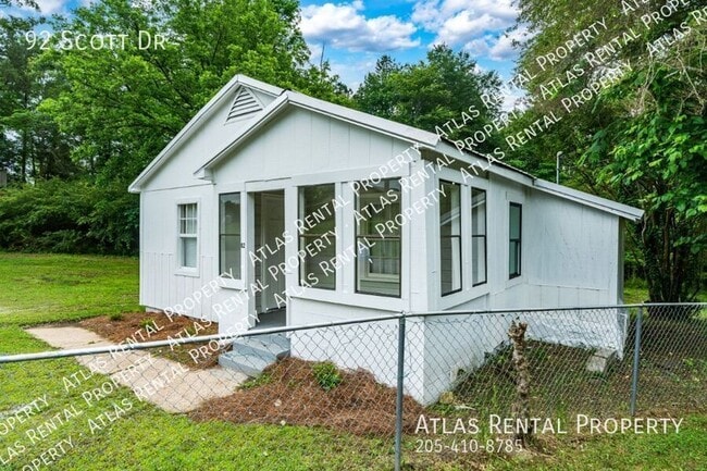 Photo - 92 Scott Dr