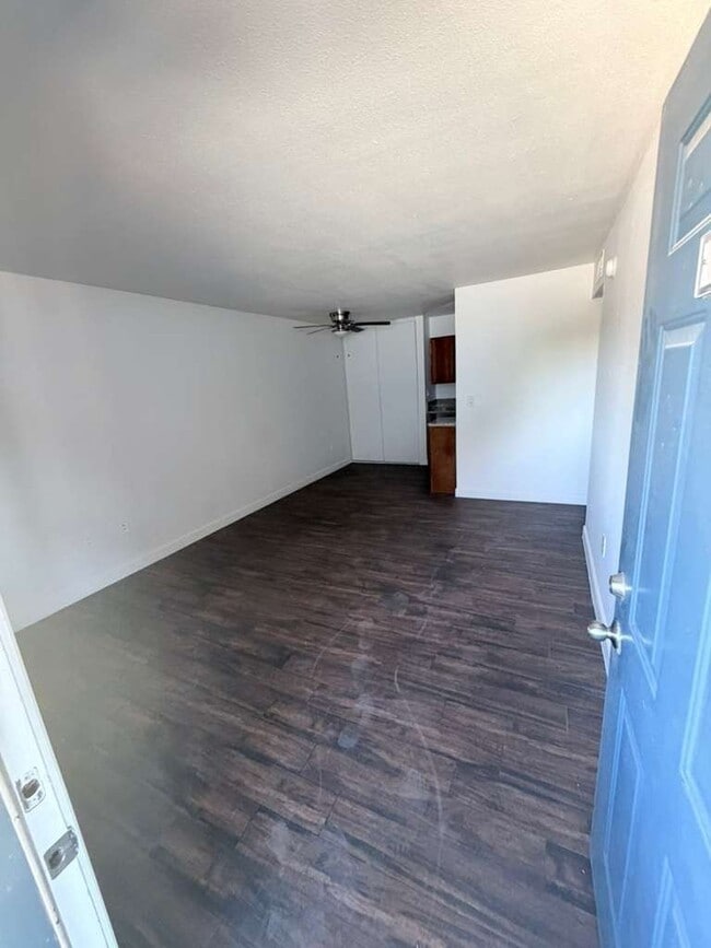 Photo - 777 West Campbell Ave Unit B114