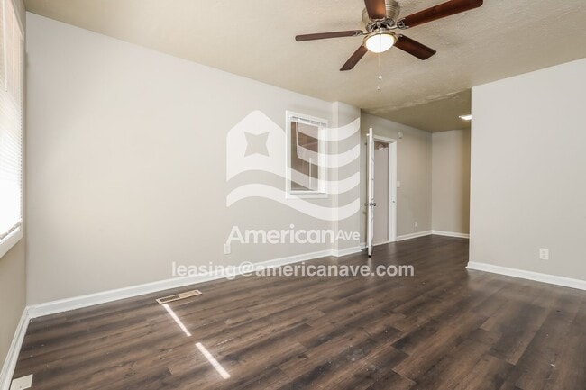 Photo - 1337 Sturkie Ave