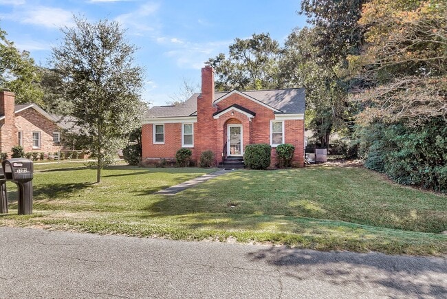 Photo - 3 Bed 2 Bath Home Located in Highland Park...