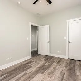 Photo - 1609 W Rascher Ave Unit A