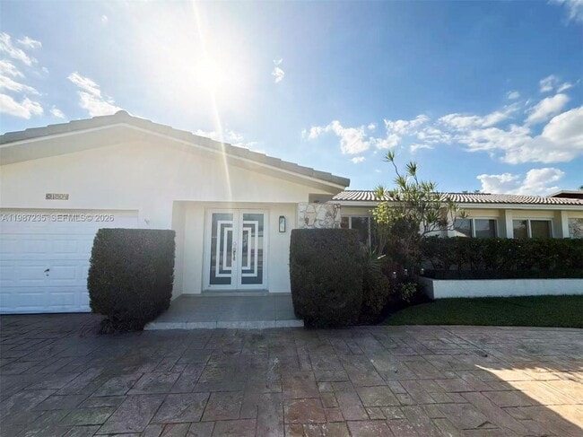 Photo - 1804 SW 104th Ct