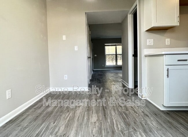 Photo - 1295 Mathis Ferry Rd