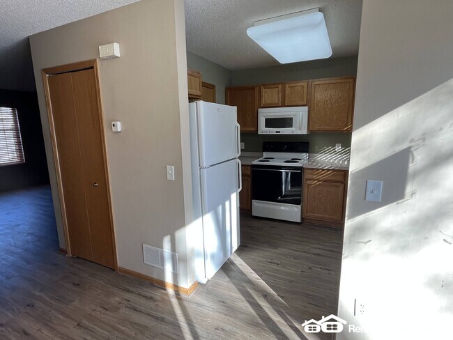 Photo - 16477 Timber Crest Dr SE
