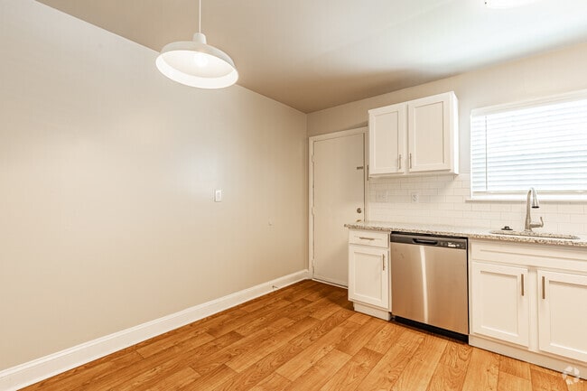 Eden- 2BR, 1BA
