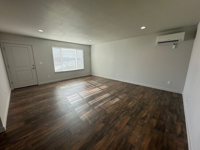 Photo - Newer 3 Bed 2 Bath Home In Roseburg