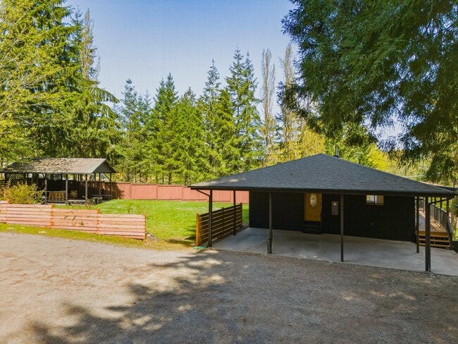 Photo - 1366 SE High Ridge Ct