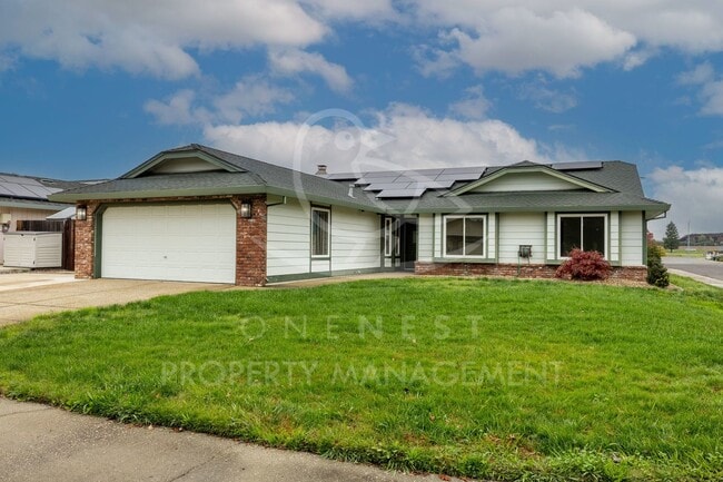 Building Photo - Walking distance to Joiner Park; GREAT corner lot home in Lincoln CA