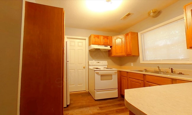Photo - 606 Allison Ln Unit 608 Allison St