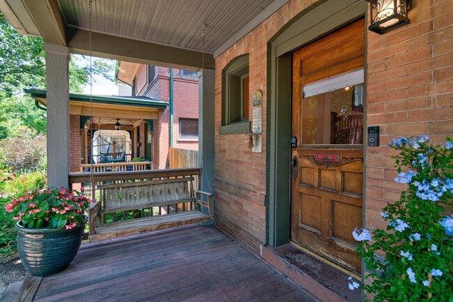 Photo - Fantastic 4 bedroom, 3 bath, 2 car garage!