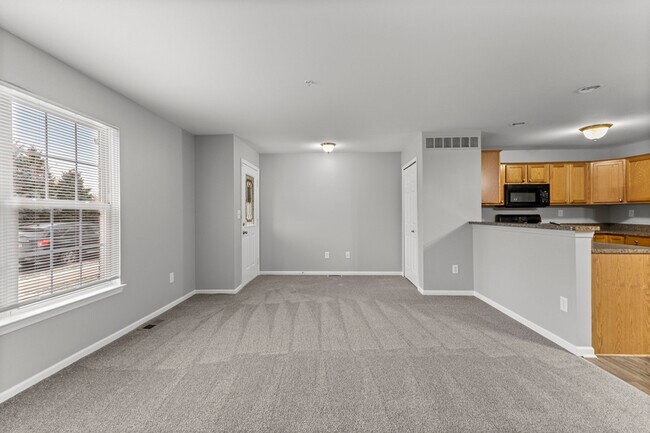 Photo - 13049 Turnberry Ct