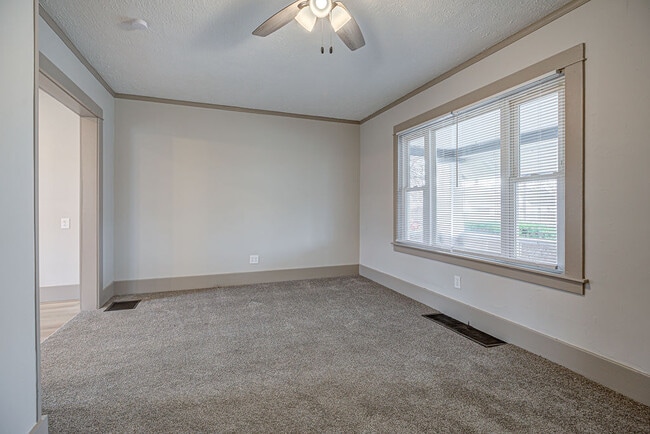 Photo - 1103 Reservoir St