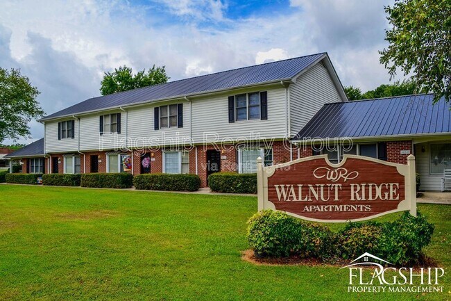 Photo - 3412 N Walnut St