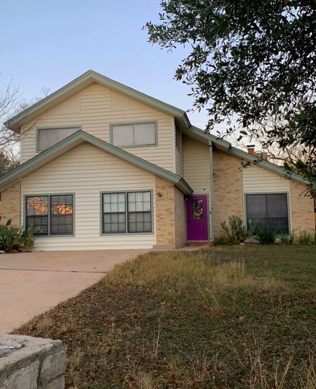 Building Photo - 8100 Red Willow Dr Unit 1 apt in house