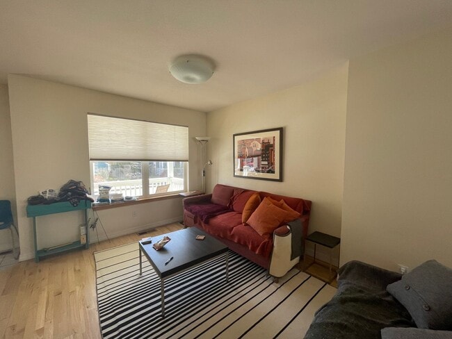 Building Photo - GORGEOUS 3 Bed 3 Bath Home In North Boulder