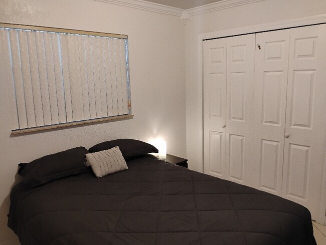 Photo - 13139 SW 4th St