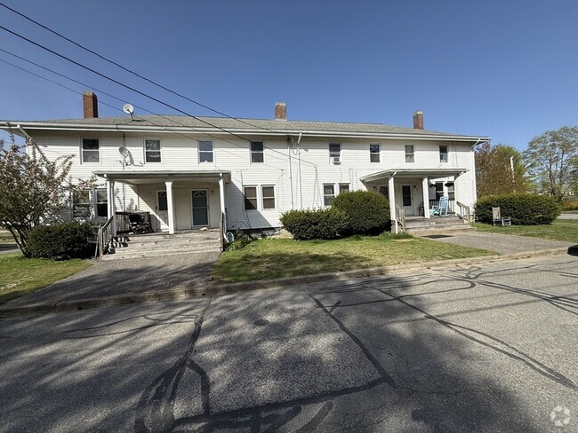 Building Photo - 17-23-23 Park Rd Unit 19 Rental