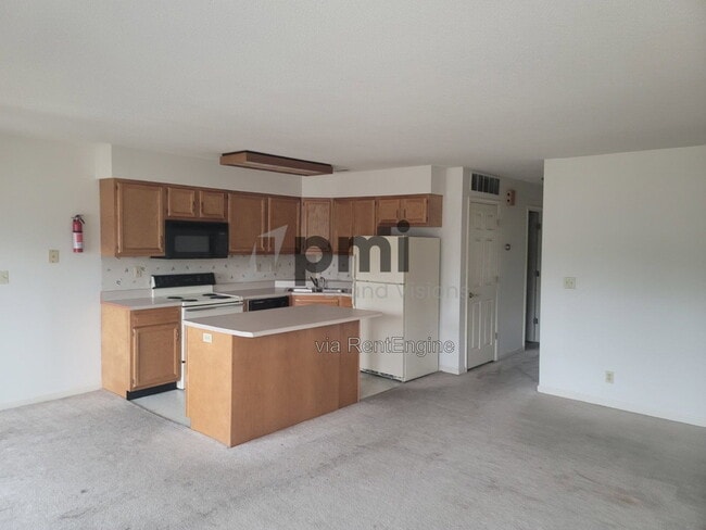 Photo - 1306 Arthur Ave Unit 9