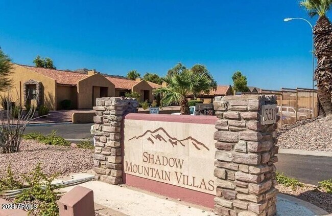 Photo - Apply Here www.realty480pm.appfolio.com/li... Unidad 1205