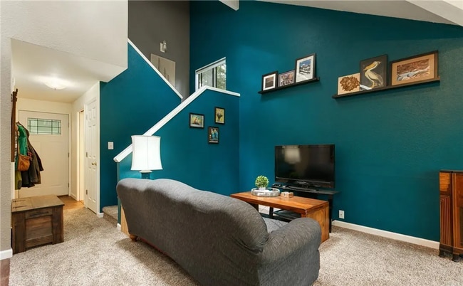 Photo - 62 Louise View Dr