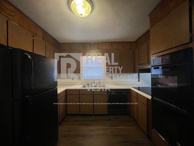 Photo - 5081 Idleway Dr