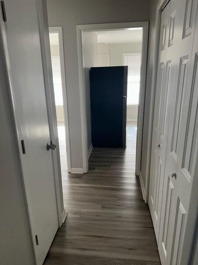 Photo - 208 Cloverleaf Dr Unit 7