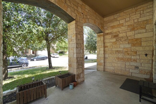 Photo - 18621 Dry Pond Dr