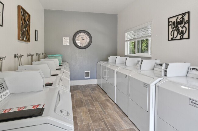 Photo - Carpenter Crest