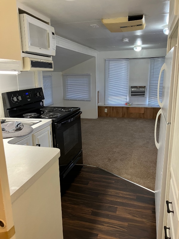 Building Photo - 24 W Rio Colorado Dr Rental