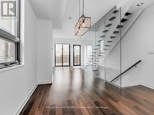 Photo - 33 Achtman Lane