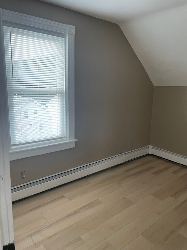 Bedroom #1