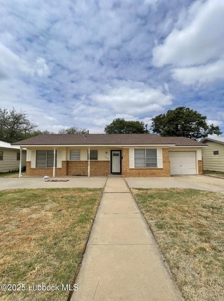 Building Photo - 3420 Bangor Dr Rental