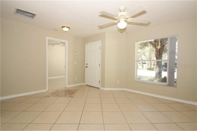 Photo - 305 Garden Oak Ct