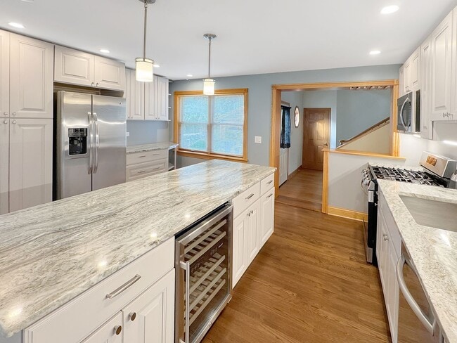 Photo - Beautiful 4-Bedroom Home for Rent in Palat...