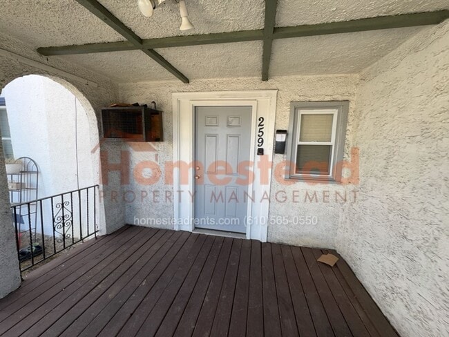 259 Heather Rd