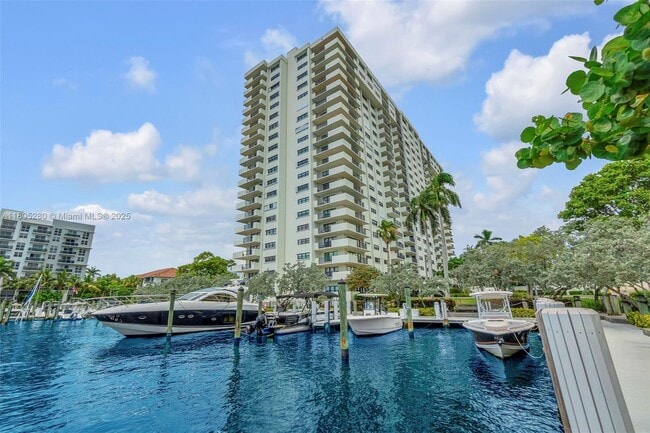 Photo - 3200 Port Royale Dr N Condo Unit 1104