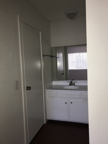 Photo - 20957 Bryant St