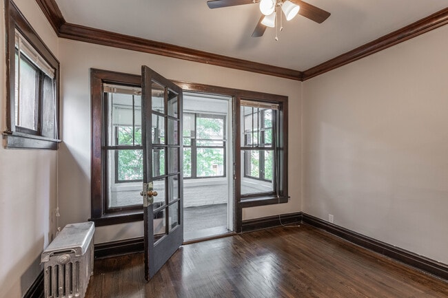 Building Photo - 3817 N Drake Ave Rental