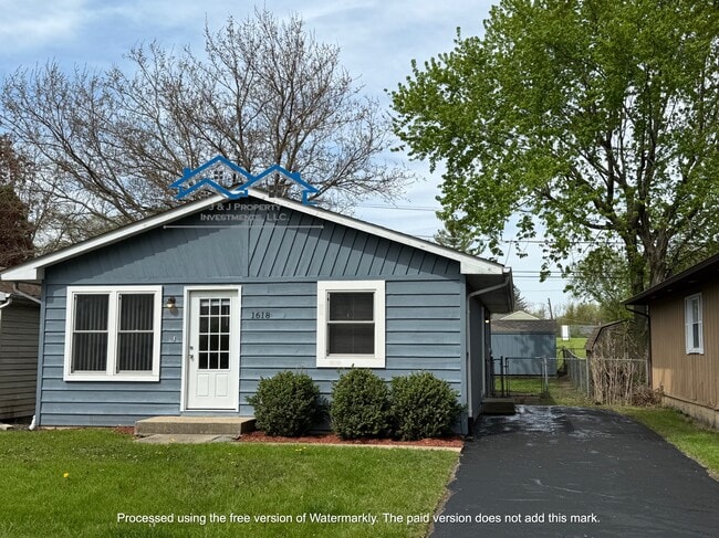Photo - 1618 Kildeer Dr House