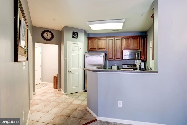 Photo - 21228 McFadden Sq Unit 211