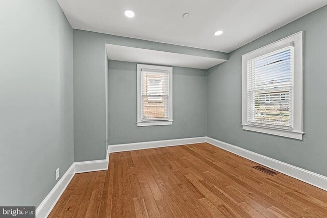 2108 31st Pl SE