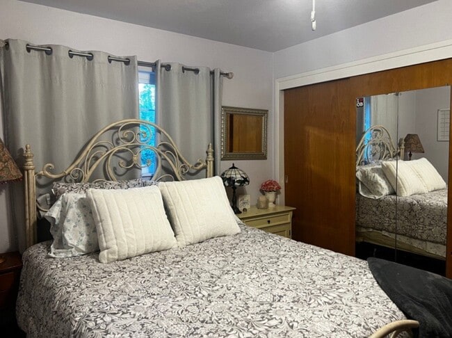 Photo - 2 W Campus Ave.