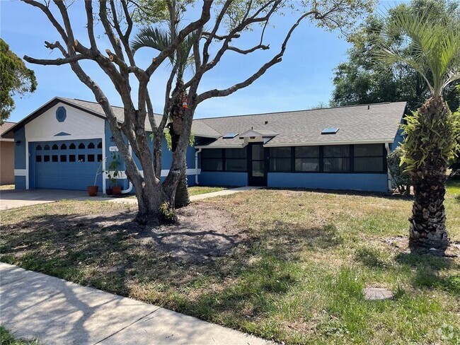 Building Photo - 10317 Lazy Lake Dr Rental
