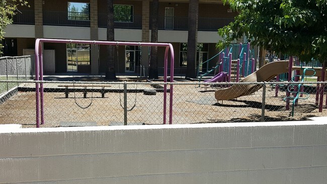 Photo - Filipino Plaza