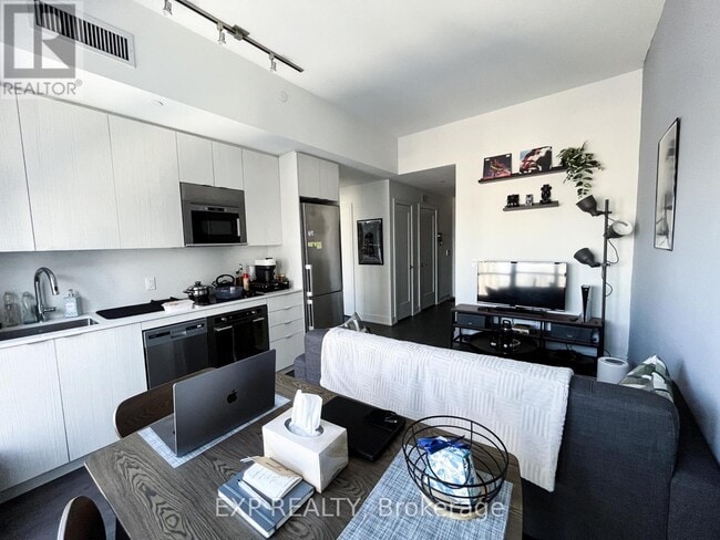 Photo - 5 Mabelle Ave Unité #2034