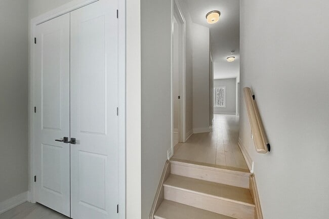 Photo - 3141 Searidge St