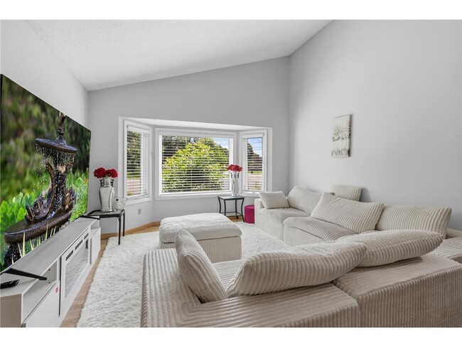 Photo - 9887 Ilex St NW