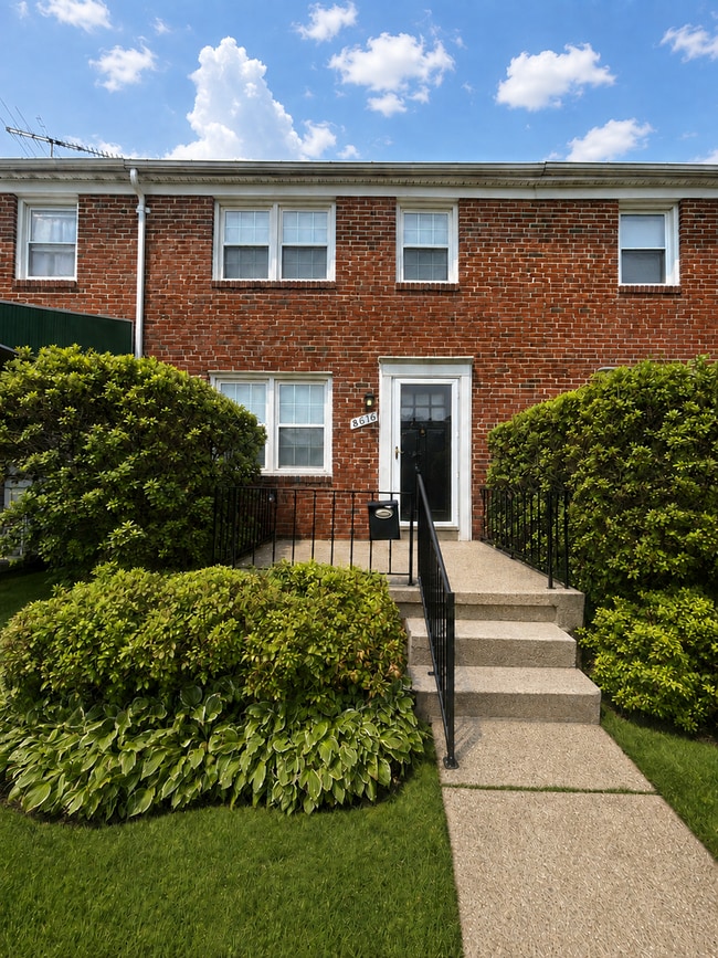 Building Photo - Beautifully Remodeled 3-Bedroom Home with Modern Comforts