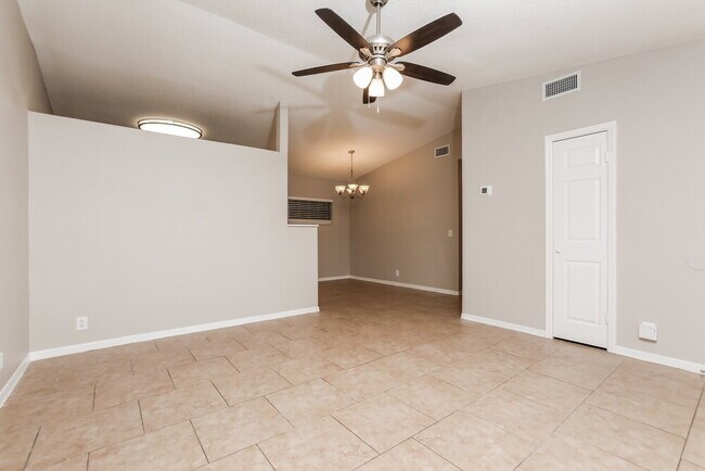 Photo - 2822 Colfax St